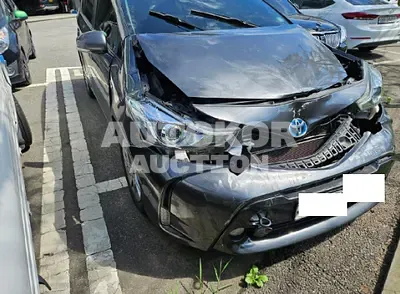 2015, Toyota / Prius, VIN: JTDZN3EU9FJ040568, 177109 км., hybrid