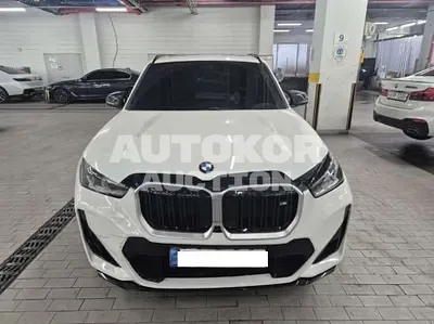 2025, BMW / X1, 5000 км., gas