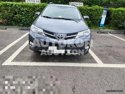 2015, Toyota / RAV4, 75810 км., gas