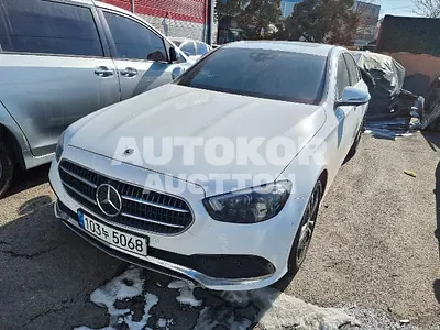 2021, Mercedes-Benz / E 350, VIN: W1KZF8GB4MA945499, 43249 км., gas