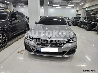 2023, BMW / 530i, 22507 км., gas