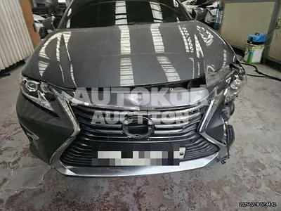 2017, Lexus / ES 300, 220000 км., hybrid