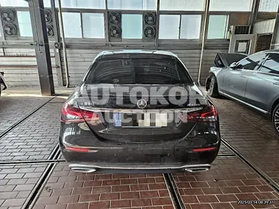 2021, Mercedes-Benz / E 350, 54016 км., gas