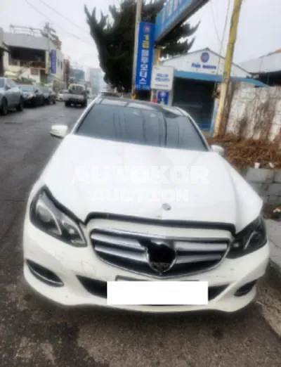 2016, Mercedes-Benz / e300, 212625 км., gas