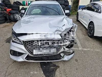 2015, Genesis / dh, 200000 км., gas, 3800 куб.см.