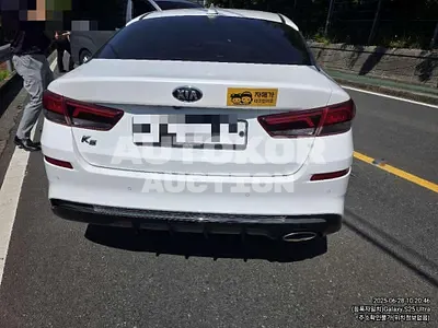 2018, BMW / B5, 90529 км., gas, 2000 куб.см.