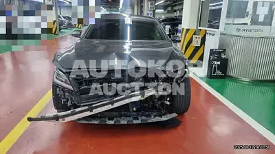 2018, Genesis / G80, 103105 км., gas, 3300 куб.см.