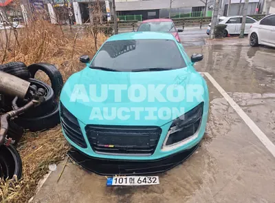 2015, Audi / R8, 102000 км., gas, 5200 куб.см.