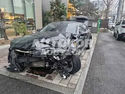 2019, Jaguar / XJS, VIN: SAJAJ26D0K8W20859, gas