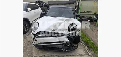 2023, MINI / Cooper, 40251 км., gas, 1499 куб.см.