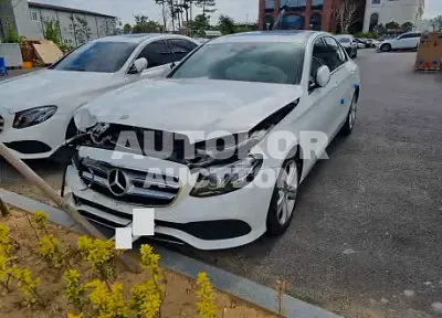 2017, Mercedes-Benz / E 220, VIN: WDDZF0EBXHA179904, 84409 км., diesel