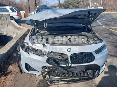 2021, BMW / X2, VIN: WBA11DF04N5T92973, 51547 км., gas, 1998 куб.см.