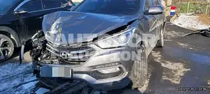 2017, Hyundai / Santa FE, VIN: KMHSW81UBHU768129, 200000 км., diesel
