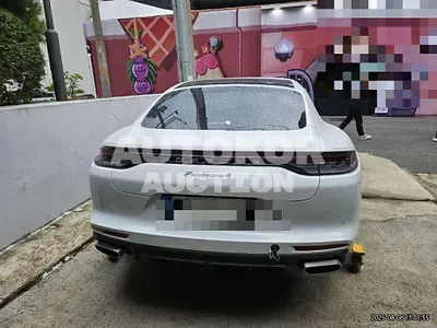 2021, Porsche / Panamera, 8598 км., gas