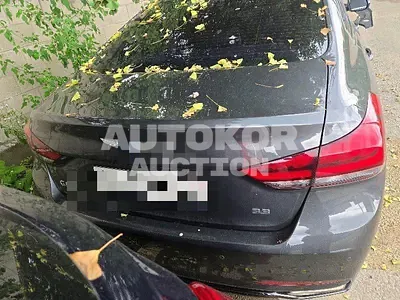 2019, Genesis / G80, 121046 км., gas, 3300 куб.см.