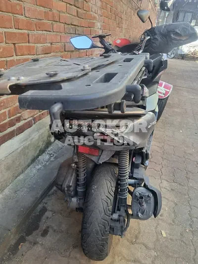 2022, BMW / 125, gas