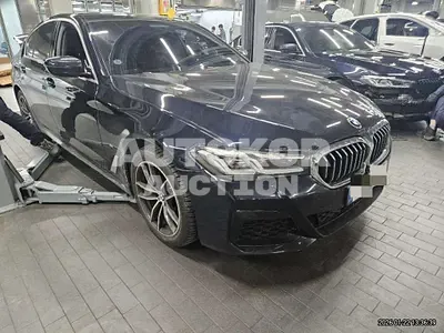 2022, BMW / 520i, 69687 км., gas, 1998 куб.см.