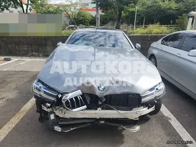 2023, BMW / 530i, 36320 км., gas