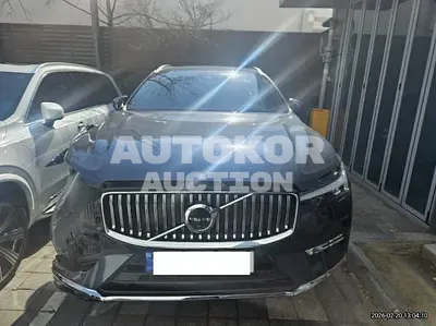 2023, Volvo / XC60, 35000 км., hybrid
