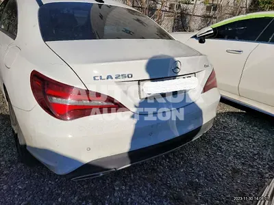 2018, Mercedes-Benz / CLA 250, VIN: WDDSJ4GB5JN670500, 72944 км., gas