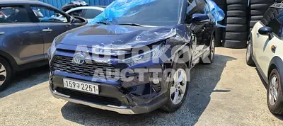 2022, Toyota / RAV4, VIN: JTMDWRFV6MD132010, gas, 2487 куб.см.