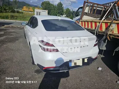 2022, Genesis / G70, gas, 2000 куб.см.