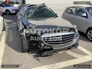 2020, Mercedes-Benz / E 300, VIN: W1KZF5EBXLA851675, hybrid