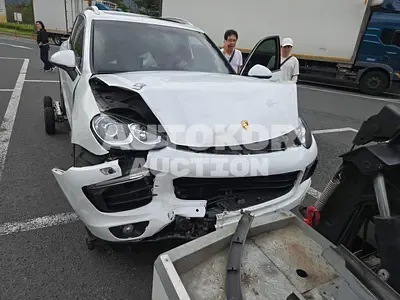 2016, Porsche / Cayenne, VIN: WP1AF2928GLA45827, 174487 км., diesel, 2967 куб.см.