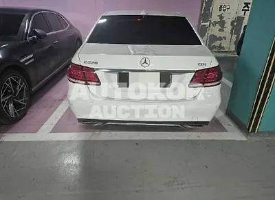 2014, Mercedes-Benz / E 220, 208075 км., diesel, 2143 куб.см.
