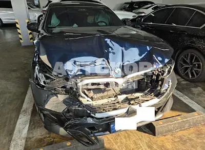 2024, BMW / 520i, 36212 км., gas