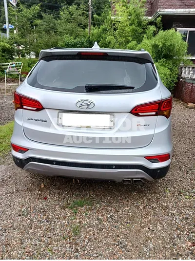 2016, Hyundai / Santa FE, VIN: KMHSW81XBGU660529, 131529 км., diesel