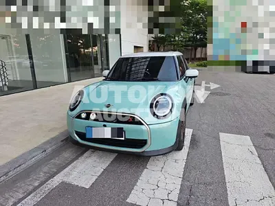 2024, MINI / cooper s, 31500 км., gas