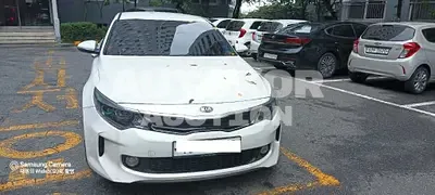 2016, Kia / K5, VIN: KNAGU41CBGA003500, 100000 км., gas