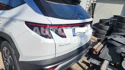 2024, Hyundai / Tucson, VIN: KMHJE811BRU183066, hybrid