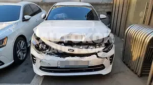 2016, Kia / K5, VIN: KNAGS411BHA136031, 111622 км., gas