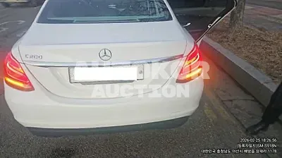 2017, Mercedes-Benz / c200, VIN: WDDWF4CB4HF439505, 69754 км., gas