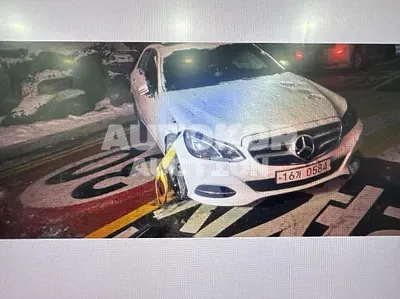 2015, Mercedes-Benz / e250, VIN: WDDHF9HB6FB097431, 251794 км., diesel