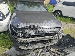2017, Genesis / G80, VIN: KMHGM41DBHU231500, gas