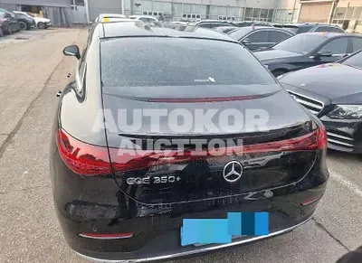 2022, Mercedes-Benz / E 350, 33036 км., electric, 271 куб.см.