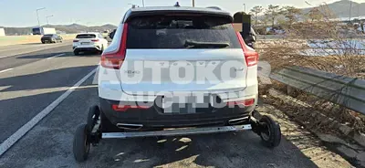 2018, Volvo / XC40, 30000 км., gas