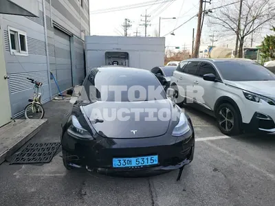 2022, Tesla / Model 3, VIN: 5YJ3E1EB7NF149254, 296 км., electric