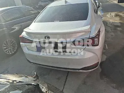 2023, Lexus / ES 300, 33772 км., hybrid, 2487 куб.см.