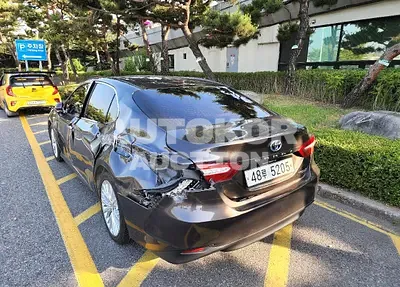 2018, Toyota / Camry, VIN: JTNB21HKXJ3005622, 99021 км., hybrid