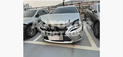 2017, Lexus / ES 300, 124800 км., hybrid, 2494 куб.см.