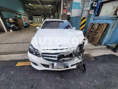 2015, Mercedes-Benz / e220, 169743 км., diesel