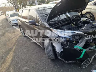 2022, Toyota / Sienna, VIN: 5TDGRKEC5NS095405, 12000 км., hybrid