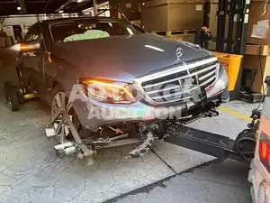 2019, Mercedes-Benz / E 450, VIN: WDDZF6JB1KA694404, 21015 км., gas