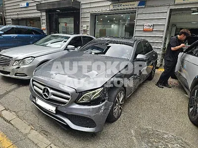 2019, Mercedes-Benz / e300, VIN: WDDZF4KB6KA659330, 54546 км., gas, 1991 куб.см.