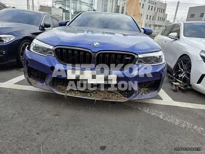 2020, BMW / M5, 64328 км., gas