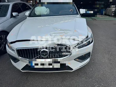 2021, Volvo / S60, gas